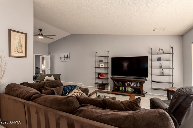 2324 Cortez St, Phoenix, AZ 85028