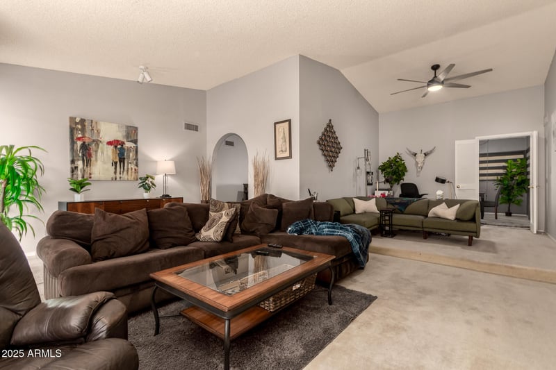 2324 Cortez St, Phoenix, AZ 85028