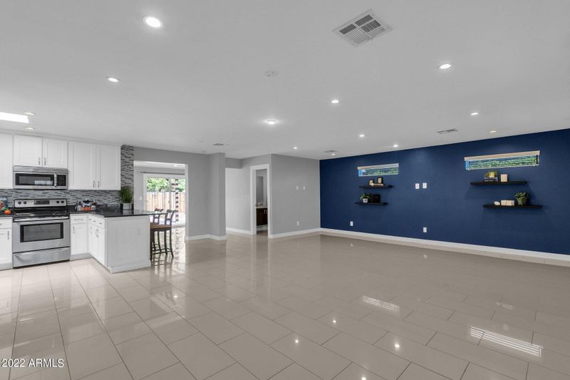 2324 E Glenrosa Ave, Phoenix, AZ 85016