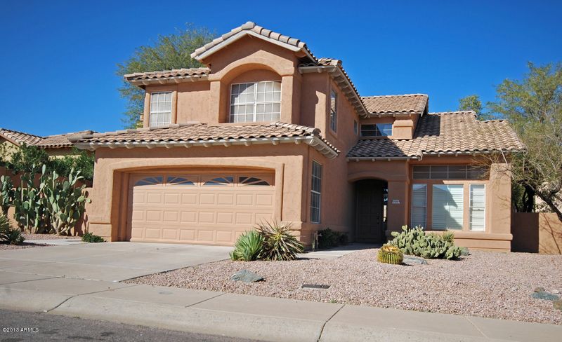 2324 E Hiddenview Dr, Phoenix, AZ 85048