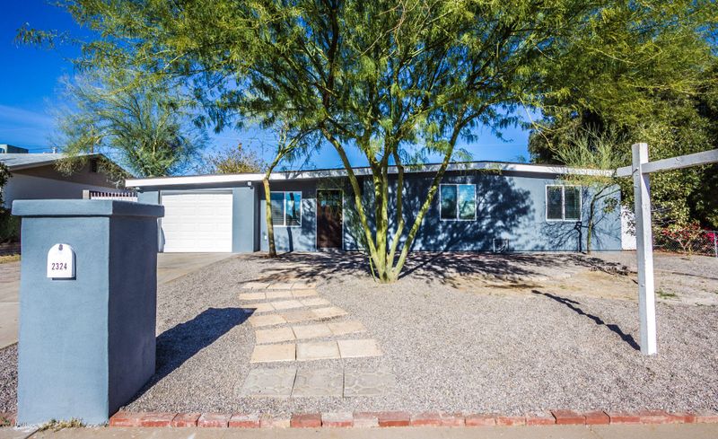 2324 E Sylvia St, Phoenix, AZ 85022