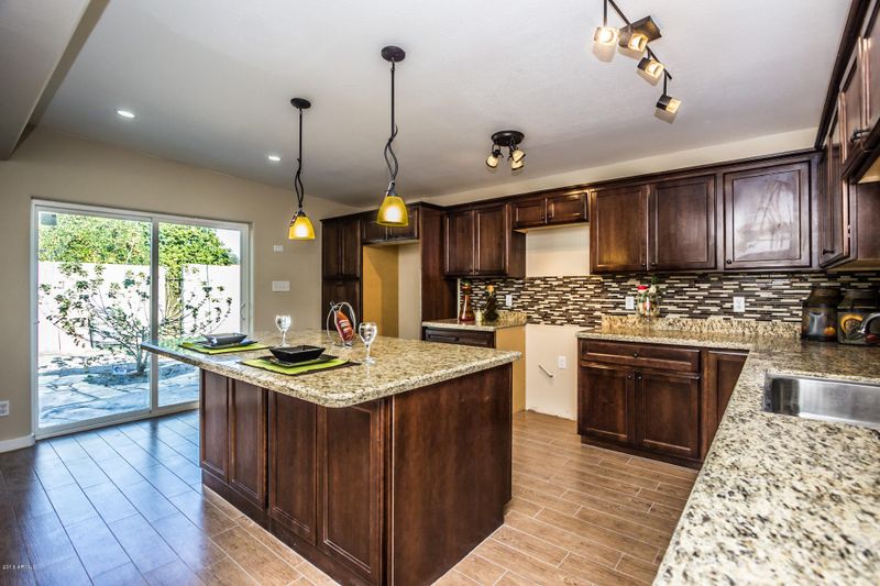 2324 E Sylvia St, Phoenix, AZ 85022
