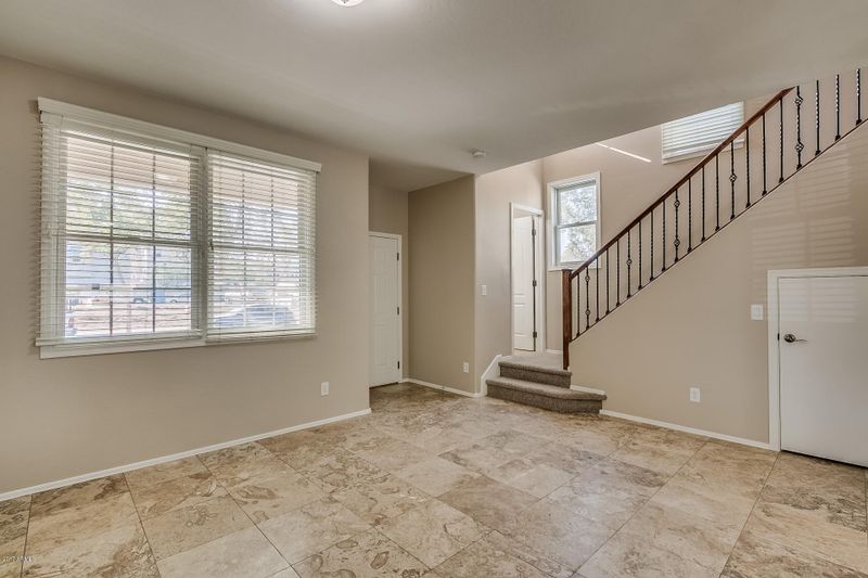 2324 E Wayland Dr, Phoenix, AZ 85040