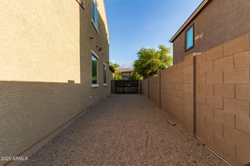2324 Melody Dr, Phoenix, AZ 85041
