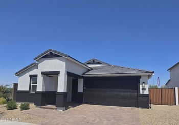 2324 Moody Trl, Phoenix, AZ 85041