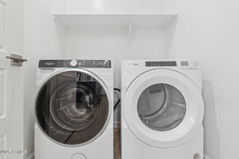 2324 Moody Trl, Phoenix, AZ 85041