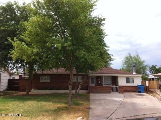 2324 W Mitchell Dr, Phoenix, AZ 85015