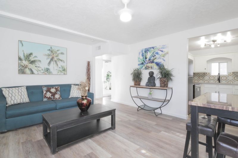 2324 W Morten Ave, Phoenix, AZ 85021