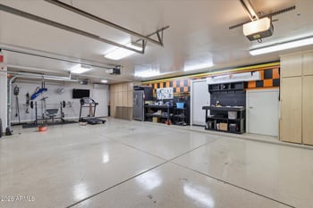 2324 Zenith Ln, Phoenix, AZ 85085