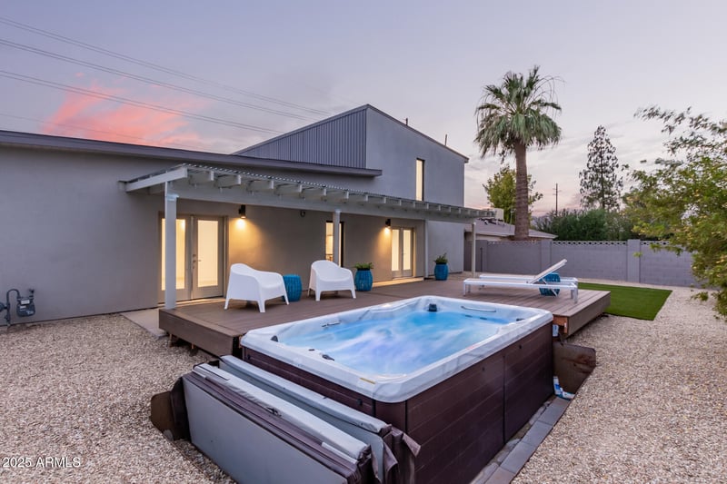 2325 64th St, Scottsdale, AZ 85257