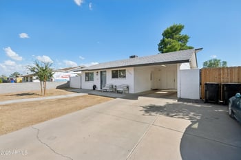 2325 Contessa St, Mesa, AZ 85213
