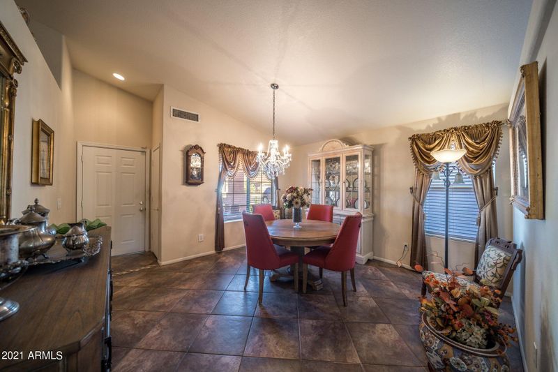 2325 E Browning Pl, Chandler, AZ 85286
