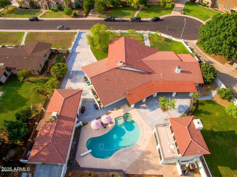 2325 Glencove Cir, Mesa, AZ 85213