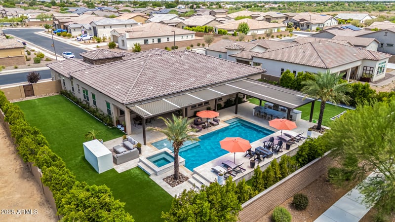 23252 76th Ln, Peoria, AZ 85383