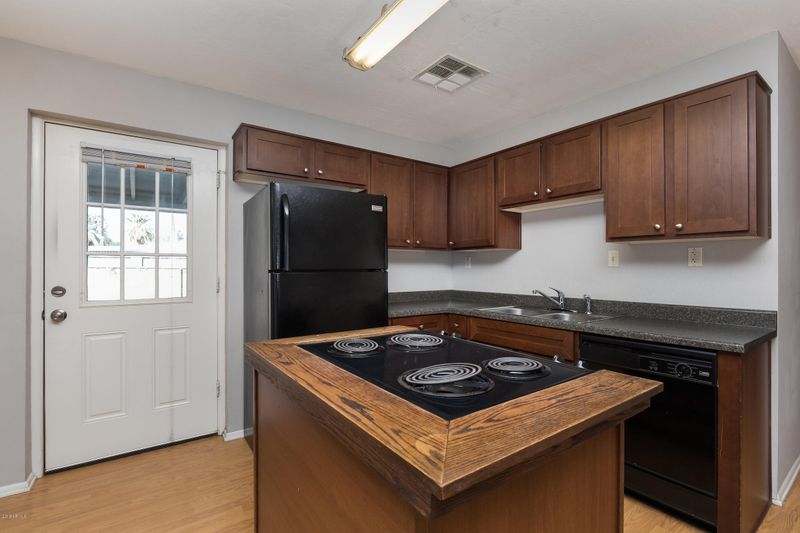 2326 E Delgado St, Phoenix, AZ 85022