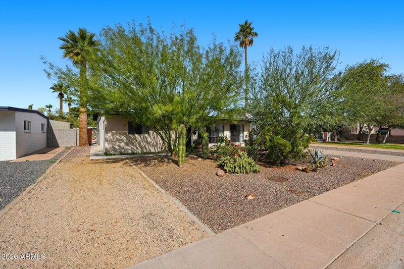 2326 E Mulberry Dr, Phoenix, AZ 85016