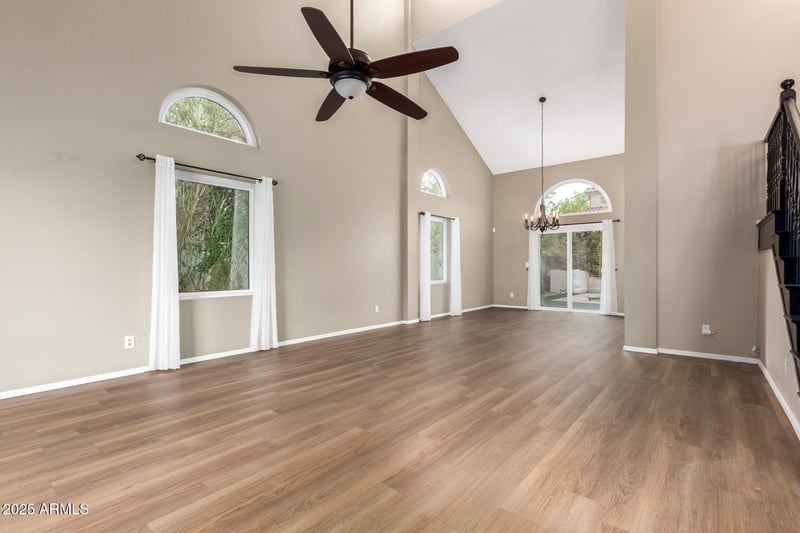 2326 Mallard Ct, Gilbert, AZ 85234