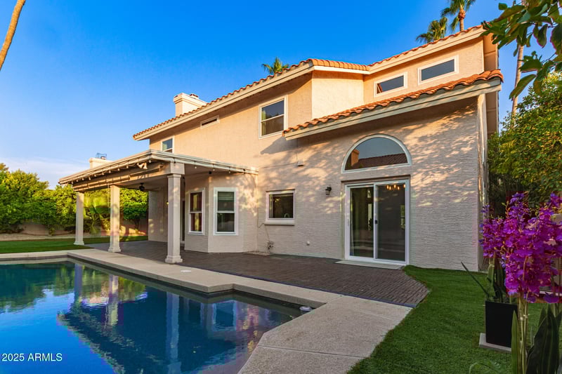 2326 Mallard Ct, Gilbert, AZ 85234