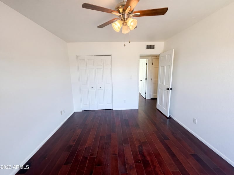 2326 Paradise Dr, Phoenix, AZ 85029