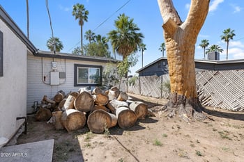 2327 31st St, Phoenix, AZ 85008