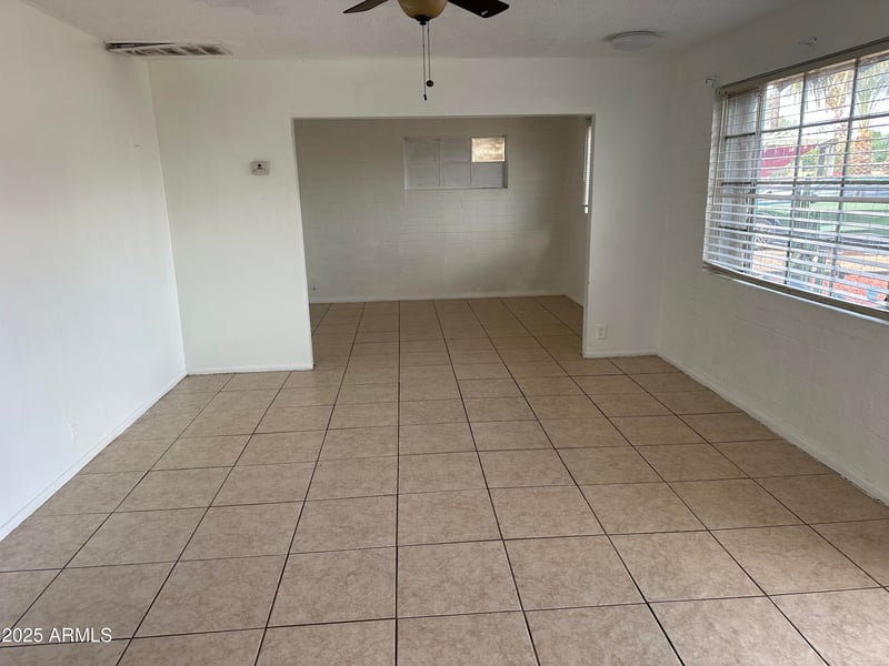 2327 Avalon Dr, Phoenix, AZ 85015