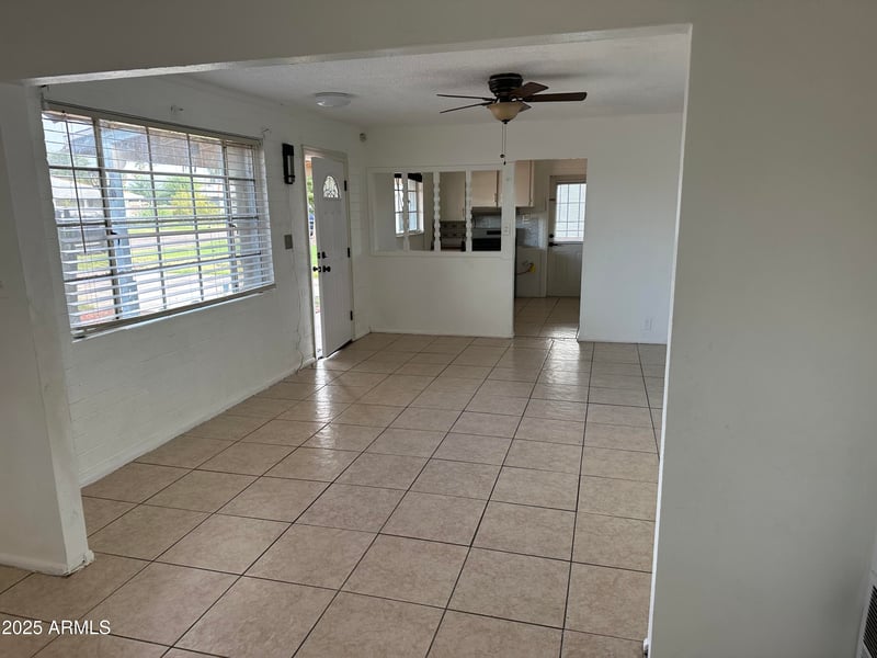2327 Avalon Dr, Phoenix, AZ 85015