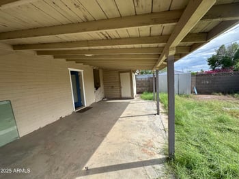 2327 Avalon Dr, Phoenix, AZ 85015