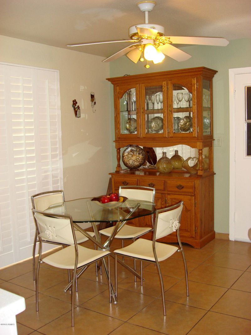2327 E Aldine St, Phoenix, AZ 85022