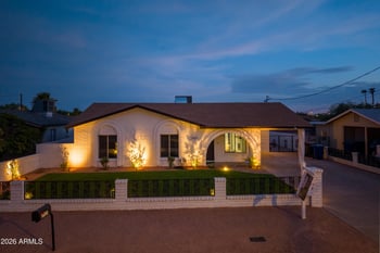 2327 E Victory Dr, Tempe, AZ 85288
