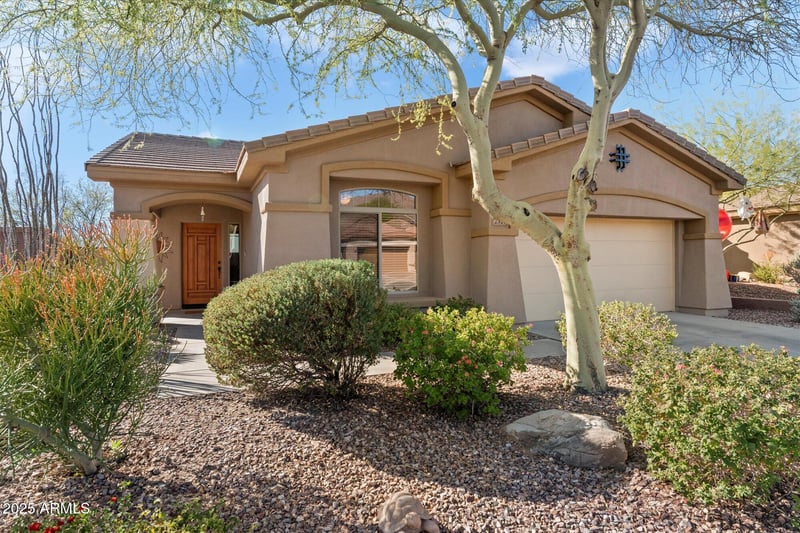 2327 Firethorn Way, Anthem, AZ 85086