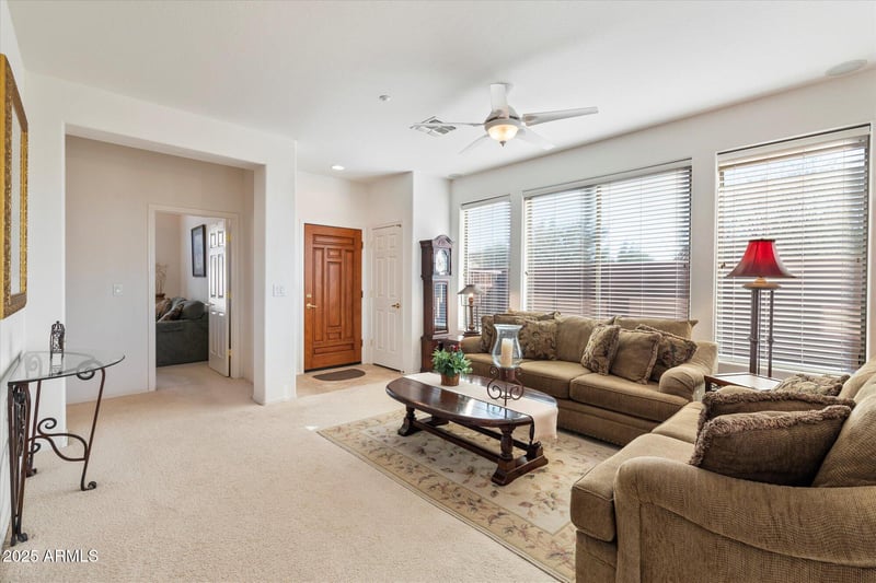 2327 Firethorn Way, Anthem, AZ 85086