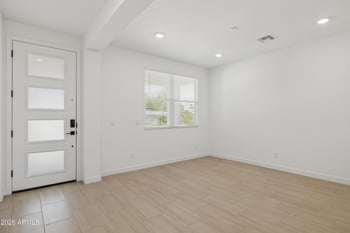 2327 N 29th St, Phoenix, AZ 85008