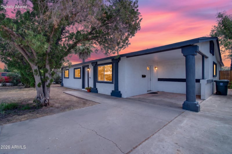 2327 31st St, Phoenix, AZ 85008
