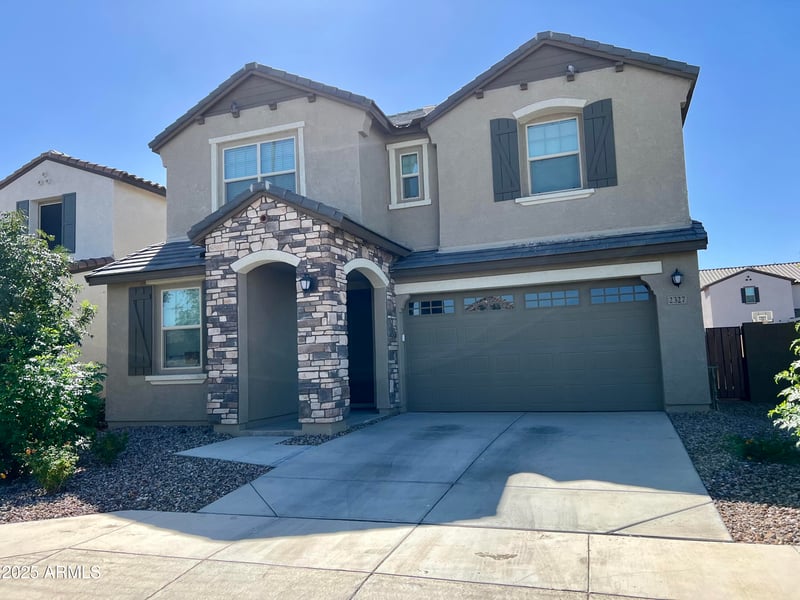 2327 Ridgewood Ln, Gilbert, AZ 85298