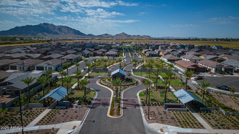 2327 Ridgewood Ln, Gilbert, AZ 85298