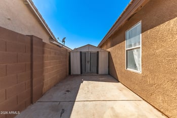 2327 65th Ln, Phoenix, AZ 85043