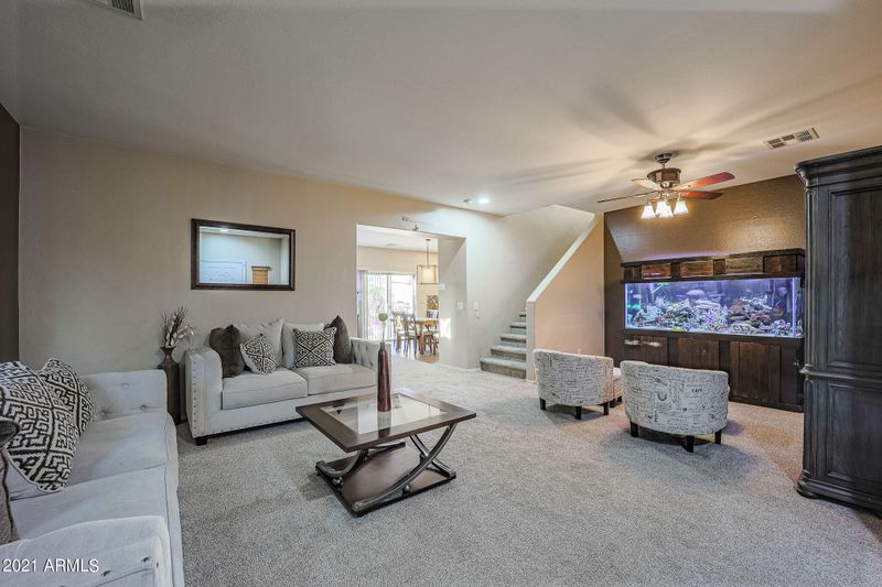 2328 W Skinner Dr, Phoenix, AZ 85085