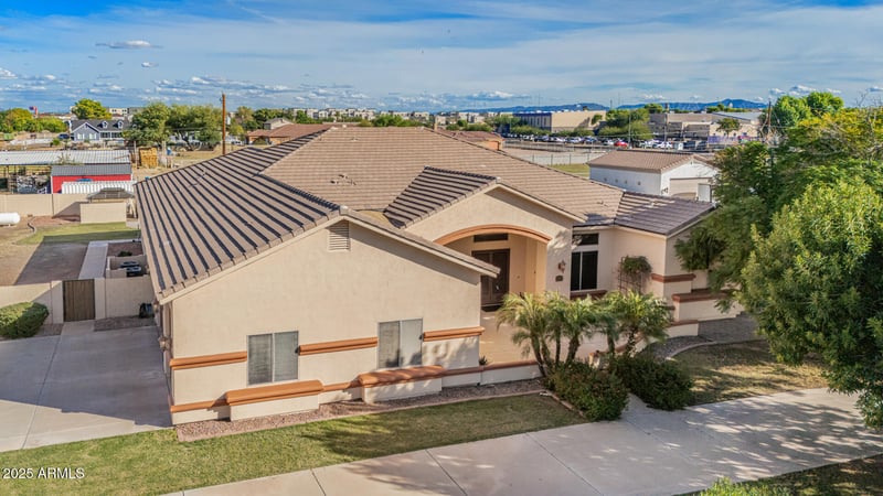 2329 103rd Dr, Avondale, AZ 85392