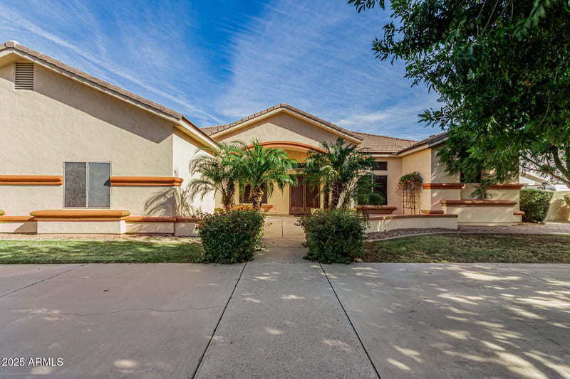 2329 103rd Dr, Avondale, AZ 85392