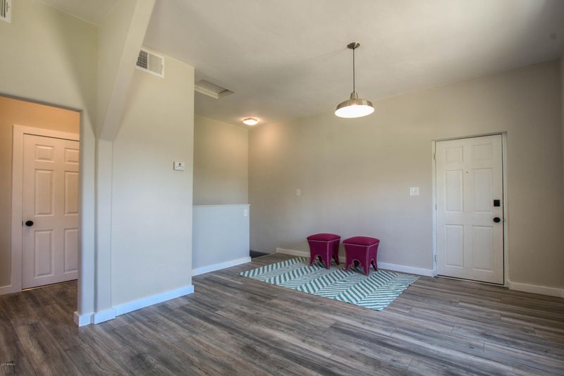 2329 N 14th St, Phoenix, AZ 85006