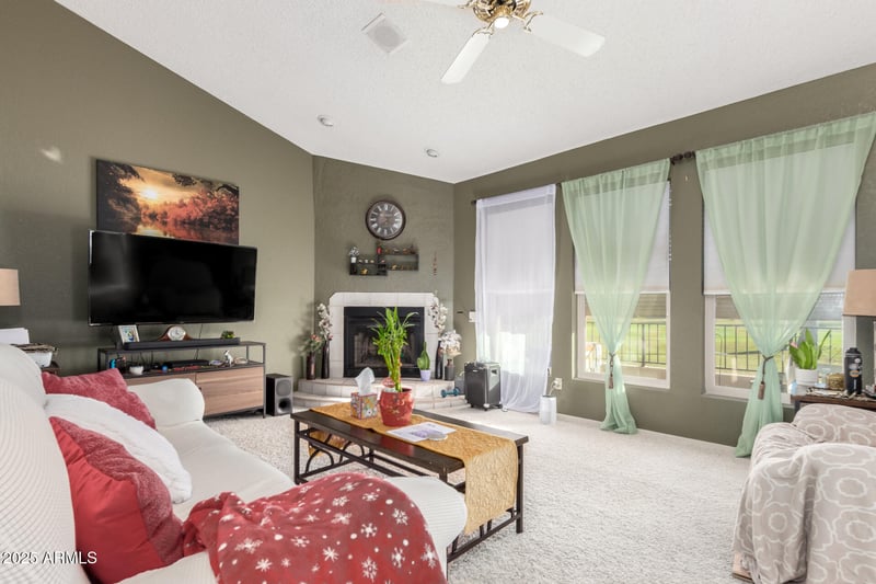 2329 Recker Rd #20, Mesa, AZ 85215