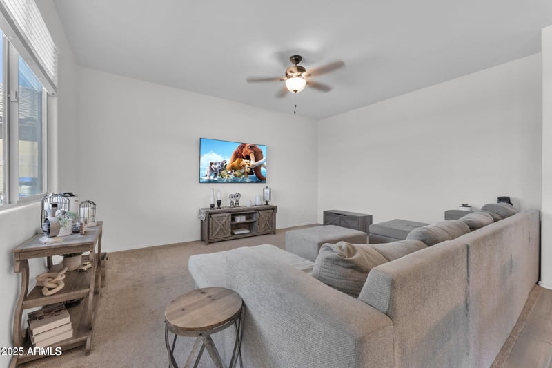 23290 175th Ln, Surprise, AZ 85387