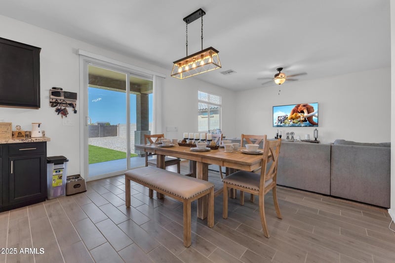 23290 175th Ln, Surprise, AZ 85387