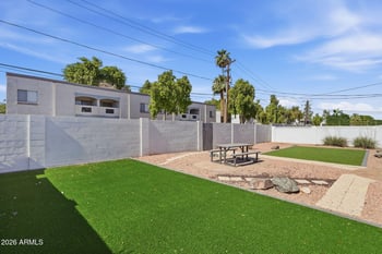 233 Ellis Dr, Tempe, AZ 85282