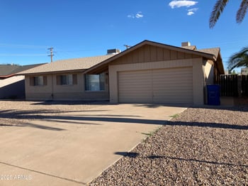 233 Erie Dr, Tempe, AZ 85282