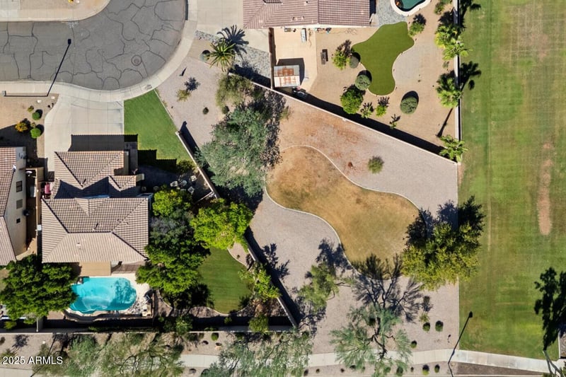 233 Leah Ave, Gilbert, AZ 85233