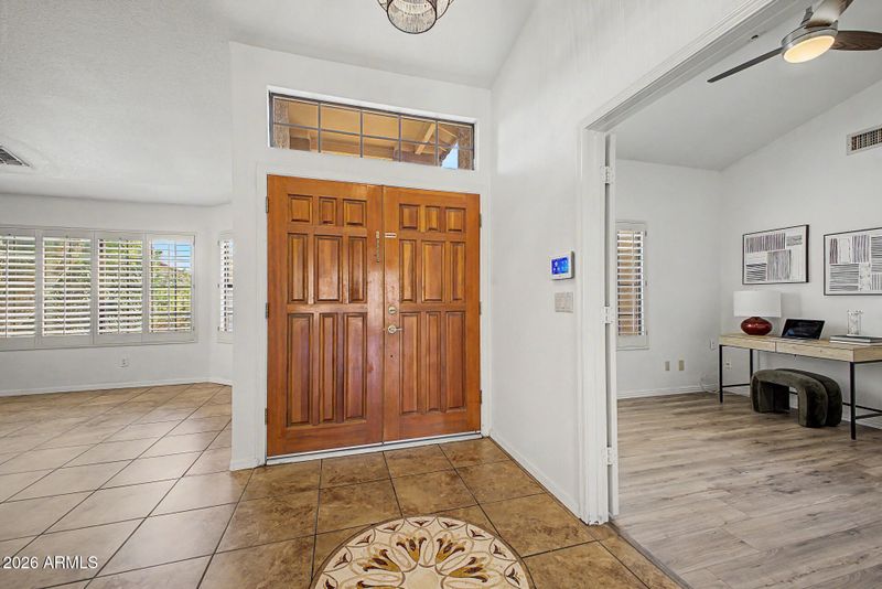 233 N Cottonwood Dr, Gilbert, AZ 85234