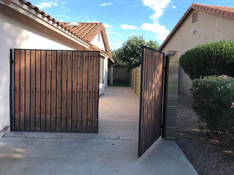 233 N Nielson St, Gilbert, AZ 85234