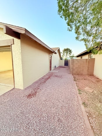 2330 Alameda Dr, Tempe, AZ 85282