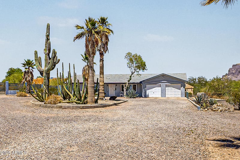 2330 Broadway Ave, Apache Junction, AZ 85119